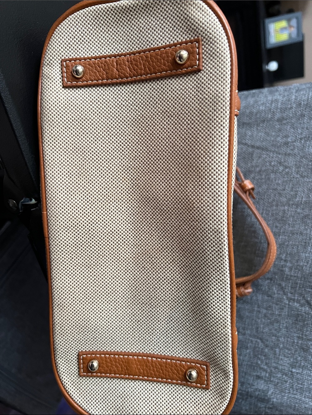 Dooney & Bourke Cream Canvas Shoulder Bag with Tan Leather Trim and Wristlet - Picture 3 of 15